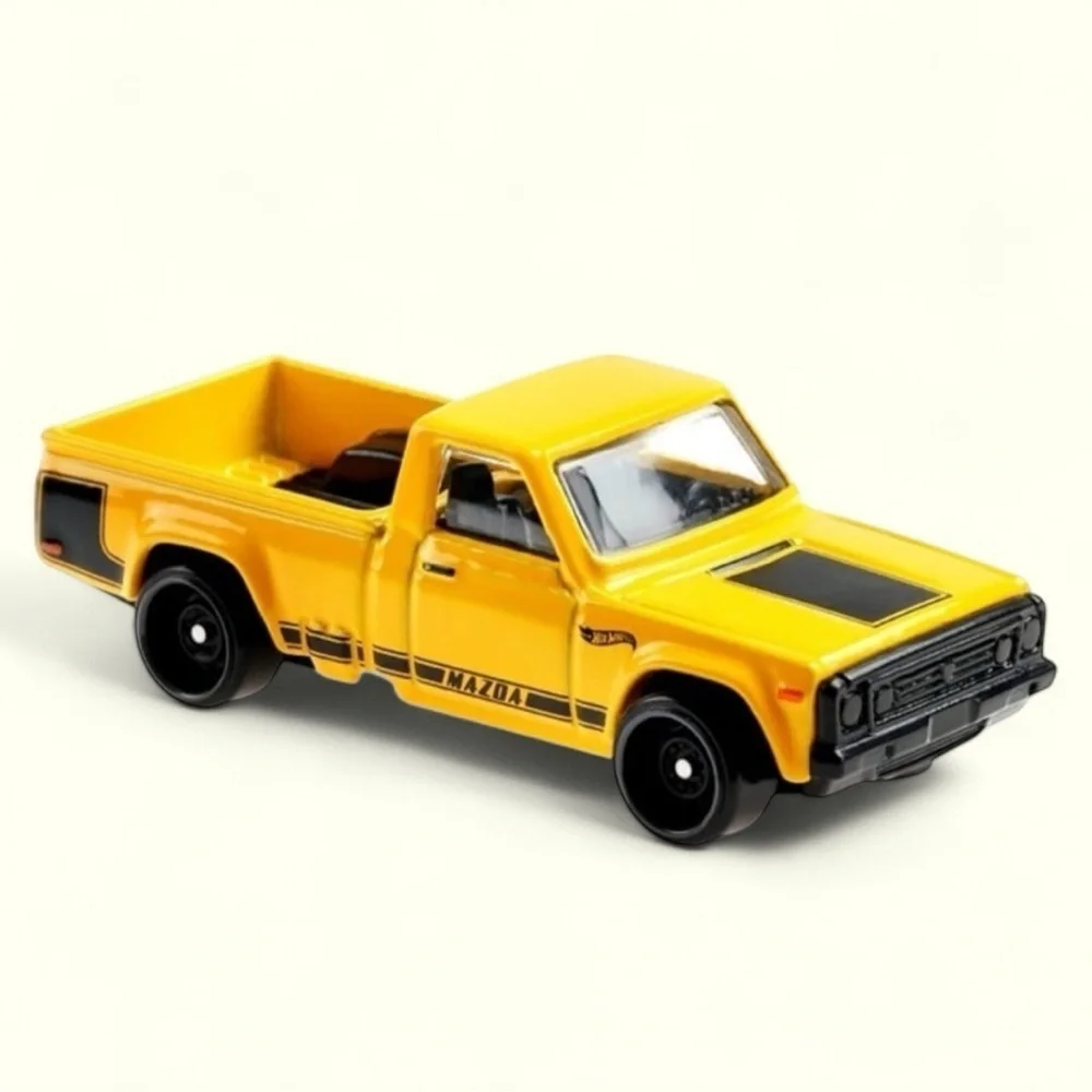 HOT WHEELS Mazda Repu Yellow Truck - Original Packaging